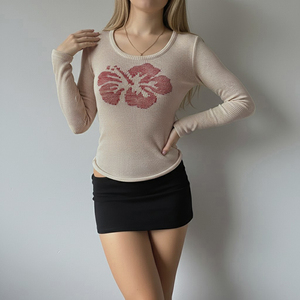Camiseta de manga larga con cuello redondo y estampado floral para mujer, estilo Y2K, informal, a la moda, ajustada - Product Image 5
