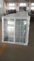 Porte coulissante à persiennes magnétiques en PVC blanc de style européen moderne, double vitrage trempé, isolation thermique pour la maison (vente en gros)