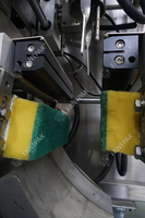 Machine d'emballage de sachets de crème de tomate