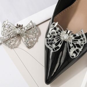 Clip décoratif pour chaussures, fermoir détachable pour femmes, convient aux talons hauts, sandales, chaussures plates, bottes, etc., il peut également être fixé. - Product Image 5