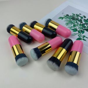 แปรงแต่งหน้าขนาดพกพา Pudgy ขนแปรงสังเคราะห์วีแกนไม่ดูดซับน้ำ ด้ามจับแบบ OEM สำหรับรองพื้นชนิดน้ำ/บีบีครีมแบบไม่มีน้ำมัน/มิเนอรัล - Product Image 1