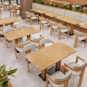 Table à manger rectangulaire en bois clair, chaise à dossier incurvé, coussin rembourré crème, banquette blanche pour café - Product Image 1