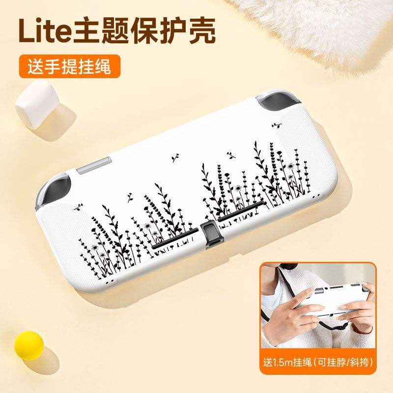 [white-black flowers and grass]