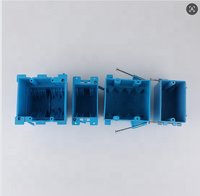 Nouvelle boîte de jonction PVC 2 modules IP55 peinte gris/bleu avec support pour clous et interrupteurs électriques