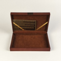 Boîte cadeau en bois/MDF personnalisée pour chocolats, gravée, avec ruban, forme personnalisée, OEM/ODM disponible, plusieurs couleurs, vente en gros d'usine