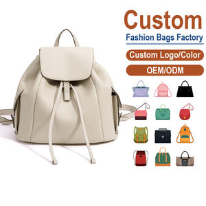 Mochila de Lujo Personalizada de Cuero Genuino Premium para Mujer, Cuero Vacuno Suave Granulado, Cierre con Cordón, Asa Superior, Ligera, Antirrobo - Product Image 1