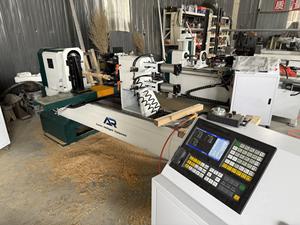 <span class=keywords><strong>Tour</strong></span> <span class=keywords><strong>à</strong></span> <span class=keywords><strong>bois</strong></span> CNC <span class=keywords><strong>à</strong></span> servomoteur <span class=keywords><strong>à</strong></span> 2 broches certifié CE AR1530 1520 1516 1512 pour pièce de 300mm de diamètre 1500mm - Product Image 4