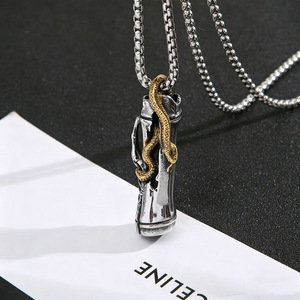 Yunnique – collier avec bouteille d'eau de style européen, pendentif serpent en alliage de zinc, bijoux rétro punk pour hommes - Product Image 4
