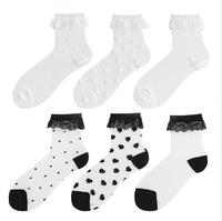 Mode dames fleur jante transparente mince coeur conception chaussettes doux personnalisé équipage chaussettes pour femmes en gros