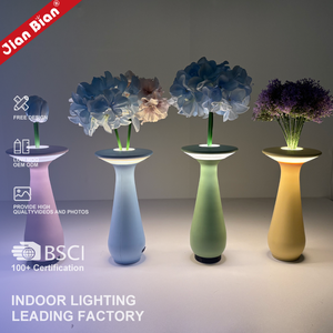 Lámpara de Mesa Moderna 2026 <span class=keywords><strong>para</strong></span> Decoración del Hogar, con <span class=keywords><strong>LED</strong></span> Táctil, Inalámbrica, Recargable, de Lujo, <span class=keywords><strong>para</strong></span> Restaurantes, Bodas, con Diseño de Florero - Product Image 1
