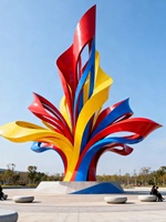 Installation artistique Landmark, sculpture cinétique en acier inoxydable - Art de la place publique en plein air avec mouvement rotatif et surface changeante de couleur