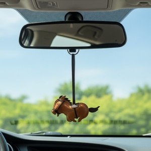 Boshiho Colgante de Cuero Genuino Hecho a Mano para Bolso, Llavero con Nombre y Costuras para Mujer - Product Image 2