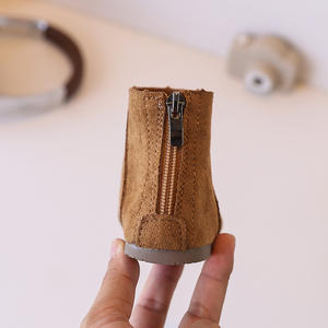 Botas para niños, otoño 2025, nuevas botas cortas de moda británica para niñas, versión coreana de botas individuales para niñas - Product Image 2