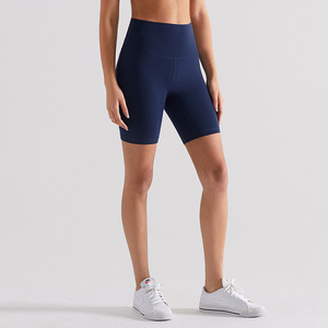 Aoyema Vêtements de sport pour femmes Taille haute Yoga Respirant & Antidérapant Ponçage Hip-Lifting Pants Outdoor Riding Solid Fitness Shorts - Product Image 4