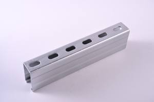 <span class=keywords><strong>Rail</strong></span> en C de bonne qualité 72*21*2.75mm pour la construction en bâtiment - Product Image 4