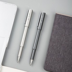 Stylo gel DELIT A17 de haute qualité, noir, 0,5 mm, pour signature professionnelle, à encre à base d'eau, avec boîte. - Product Image 3
