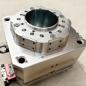 Máquina de Moldagem por Injeção Polomold para Fabricação de Caixas de Plástico, Baldes de Tinta, Cestas de Frutas e Recipientes de Plástico da Marca POLOMOLD - Product Image 2