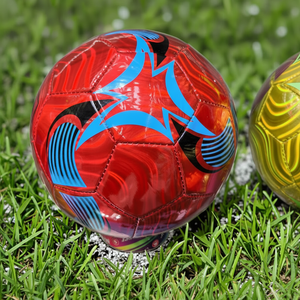 Vente en gros de produits de divertissement sportif personnalisés Entraînement sportif et matchs officiels Ballon de football sportif - Product Image 1
