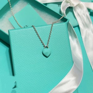 Collar de Acero Inoxidable de Lujo, Nueva Marca de Lujo, Diseño Floral Europeo y Americano, Popular entre las Mujeres, Joyería para Bodas - Product Image 5