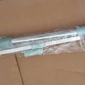 Balai magique en silicone, grattoir de sol extensible pour le nettoyage de la maison et de la cuisine, outil d'origine Yiwu, matériau plastique - Product Image 2