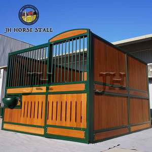 頑丈な馬具 竹製馬小屋 スライド式ドア 耐久性のあるキック防止馬房前面パネル - Product Image 1