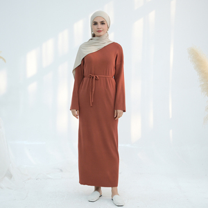Loriya Damen dezente Freizeitkleider Großhandel Winterstrickstoff Abaya Frühling/Herbst traditionelle muslimische Bekleidungsaccessoires - Product Image 2