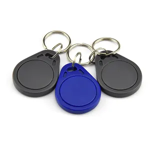 निविड़ अंधकार ABS KeyFob अनुकूलित 13.56MHz MIFARE 1K स्मार्ट एनएफसी कार्ड आरएफआईडी चाबी का गुच्छा टैग