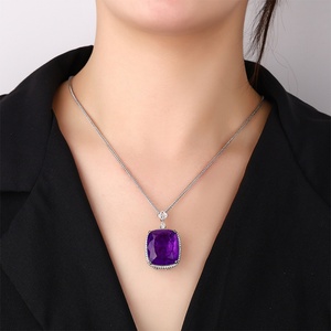 Wholesale Trendy Eco-friendly Copper Jewelry 20*23mm Rectangle Cut Green Cubic Zirconia Stone Color <b>Pendant</b> Necklace for Women - Product Image 5