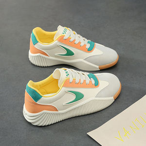 Chaussures plates blanches pour femmes Printemps 2026 – Baskets décontractées respirantes pour étudiantes, mode polyvalente, chaussures de course - Product Image 4