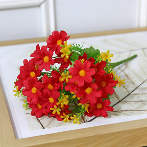 Bouquet de marguerites artificielles Lichao, 28 têtes, fleurs en soie pour la décoration de jardin, de maison et de projets extérieurs - Product Image 2