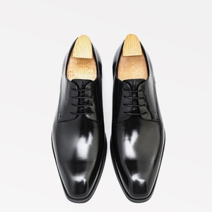 Chaussures habillées classiques pour hommes, chaussures en cuir de luxe sur mesure de haute qualité pour gentlemen, chaussures décontractées confortables pour hommes - Product Image 1