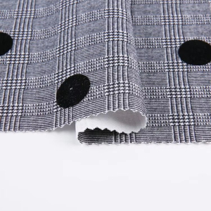 Bền vững 95% Poly 5% sp nhỏ kiểm tra đôi đan Dot đổ xô in Jacquard Scuba Crepe tái chế vải cho quần áo - Product Image 1