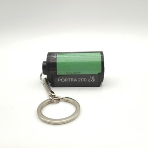 ม้วนฟิล์มพวงกุญแจพวงกุญแจขนาดเล็กสีเหลืองสีเขียว ISO400 12/24/36 C41สีฟิล์มตกแต่งสำหรับกล้อง - Product Image 1