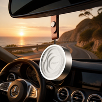 Diffuseur de parfum pour voiture TopOne en alliage d'aluminium de luxe avec sangle en cuir marron premium et cœur poreux 3D OEM