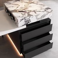 Mesa de Isla de cocina de mármol moderna con armarios de barra de almacenamiento Construcción de panel de diseño ecológico 5 + compartimentos