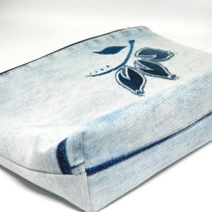 Sacs à maquillage écologiques en denim recyclé, portables, durables, légers, personnalisés avec broderie et impression, sac organisateur de cosmétiques avec fermeture éclair - Product Image 6