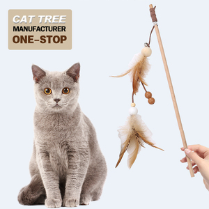 Vente en gros de jouets pour <span class=keywords><strong>chats</strong></span> personnalisés, baguette interactive amusante en bois rétractable, baguette de taquinerie, plumes de poulet d'intérieur - Product Image 1
