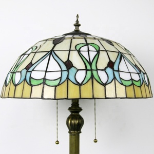 Lámpara de Pie Estilo Tiffany LongHuiJing, 63 Pulgadas de Alto, Lámpara de Pie de Vidrio Teñido, Lámparas de Pie Wisteria - Product Image 5