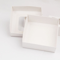 Maßgefertigte Recycelbare Weiße Faltbare Geschenkbox mit Transparentem Fenster, Matter Oberfläche und Prägungsoption, Geringe Mindestbestellmenge Möglich