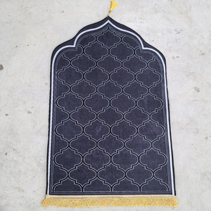 Tapis de prière commercial moderne Lanztop en polyester à poils ras, lavable en machine, personnalisé, fabriqué directement en usine, avec revêtement PVC - Product Image 3