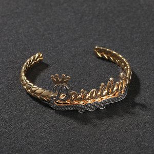 Uwin Cá Nhân Hai Tone Vương Miện Tên Vòng Đeo Tay Tùy Chỉnh Bảng Tên Cổ Tay Bangle Lâu Dài Tay Đồ Trang Sức - Product Image 2