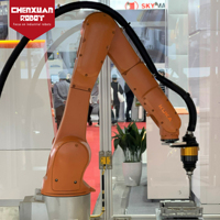 Station de soudage robotisée industrielle, bras de robot de soudage à 6 degrés de liberté pour le soudage à l'arc de pièces métalliques