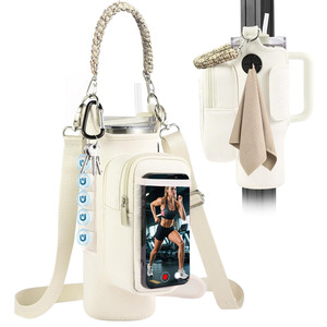 Sac de sport tendance pour homme à bandoulière unique, avec porte-bouteille magnétique ultra-résistant, imperméable et résistant à l'usure, idéal pour la gym - Product Image 1