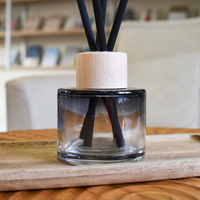 Vente en gros de pot de bougie en verre personnalisé vide de haute qualité écologique bouteille diffuseur de roseau pour la décoration intérieure