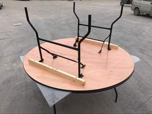 En gros <span class=keywords><strong>Pas</strong></span> <span class=keywords><strong>Cher</strong></span> Gain <span class=keywords><strong>De</strong></span> Place 60 ''Rond En Bois Pliant Jardin Banquet <span class=keywords><strong>Table</strong></span> À Manger pour La Fête <span class=keywords><strong>De</strong></span> Mariage - Product Image 2