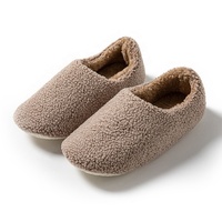 Chaussons d'intérieur pour femmes en polaire corail, à bout rond, semelle EVA, en peluche, pour stock en magasin, usage intérieur, chambre, chaussures de maternité, en grande quantité