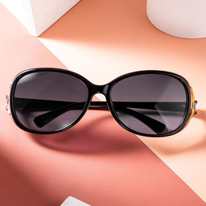 Nouvelles Lunettes de Soleil MINGAO 8842 Unisexe de Luxe à Monture Large en PC UV400, Style Mode, pour Extérieur, Street <span class=keywords><strong>Photo</strong></span>, Personnalisées, Monture Complète - Product Image 2