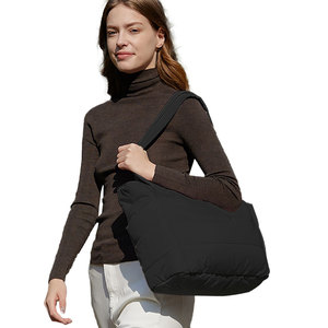 Elegante <span class=keywords><strong>Bolso</strong></span> Tote <span class=keywords><strong>de</strong></span> <span class=keywords><strong>Viaje</strong></span> para Mujer, Color Sólido, Poliéster, con Cierre Completo y Bolsillos Organizados, para Trabajo, Escapadas y Vacaciones - Product Image 6