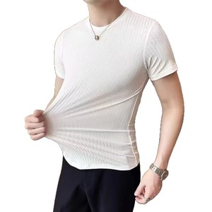 T-Shirt Slim Fit a Maniche Corte per Uomo, Maglia Sottile Elasticizzata con Collo Tondo, Top Casual Trendy per Uso Quotidiano - Product Image 5