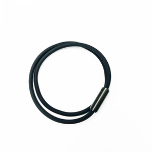 Collier Énergétique Sportif Unisexe en Silicone Kelutd - Anneau Magnétique Énergétique Anionique en Acier Inoxydable 316L Plaqué Sous Vide 50cm - Product Image 1